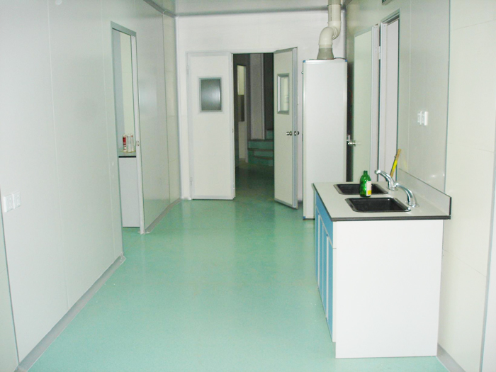 新華瑞思醫(yī)療與我司簽訂凈化合同